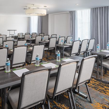 Hampton Inn & Suites Miami Airport South/Blue Lagoon Екстер'єр фото