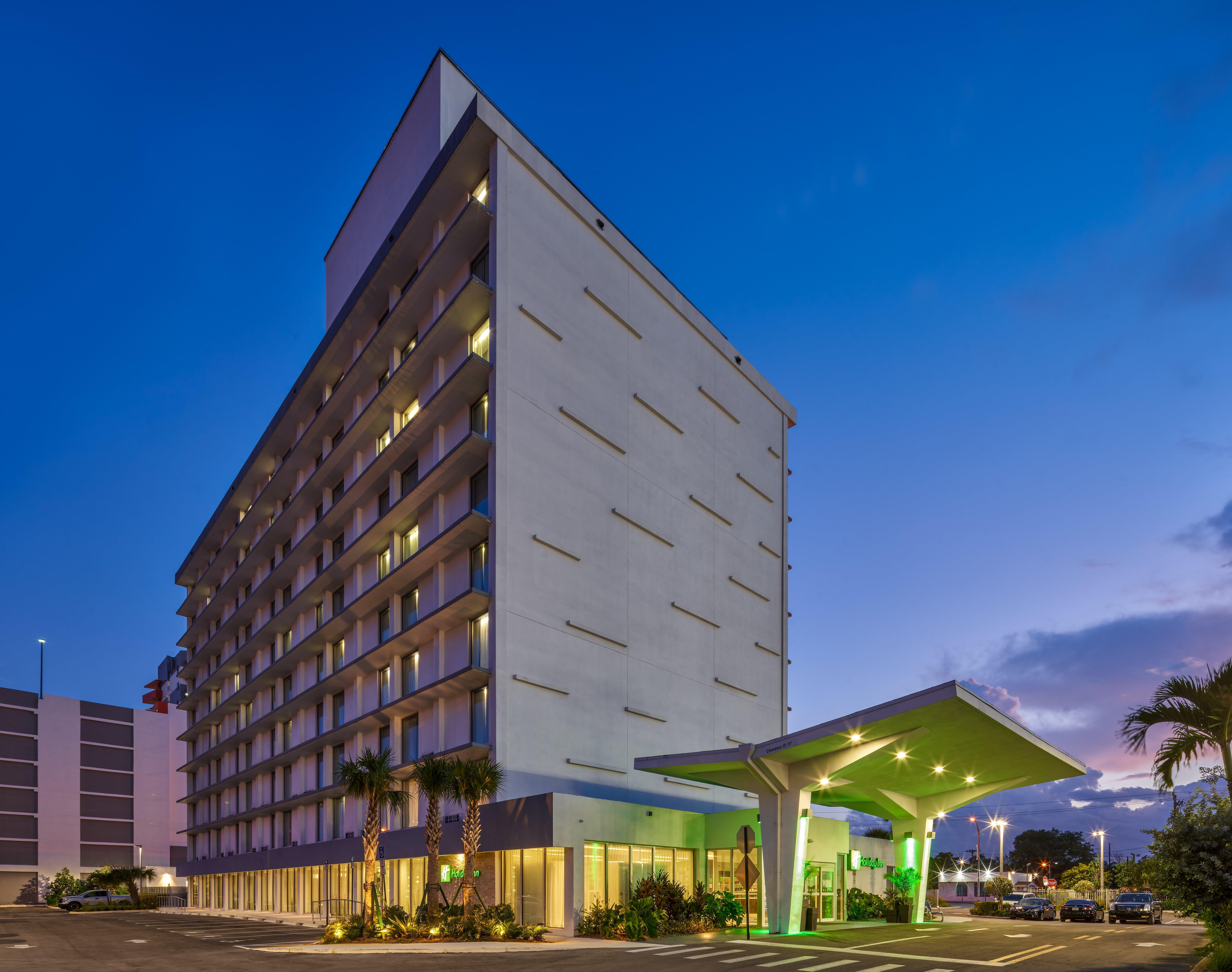Hampton Inn & Suites Miami Airport South/Blue Lagoon Екстер'єр фото