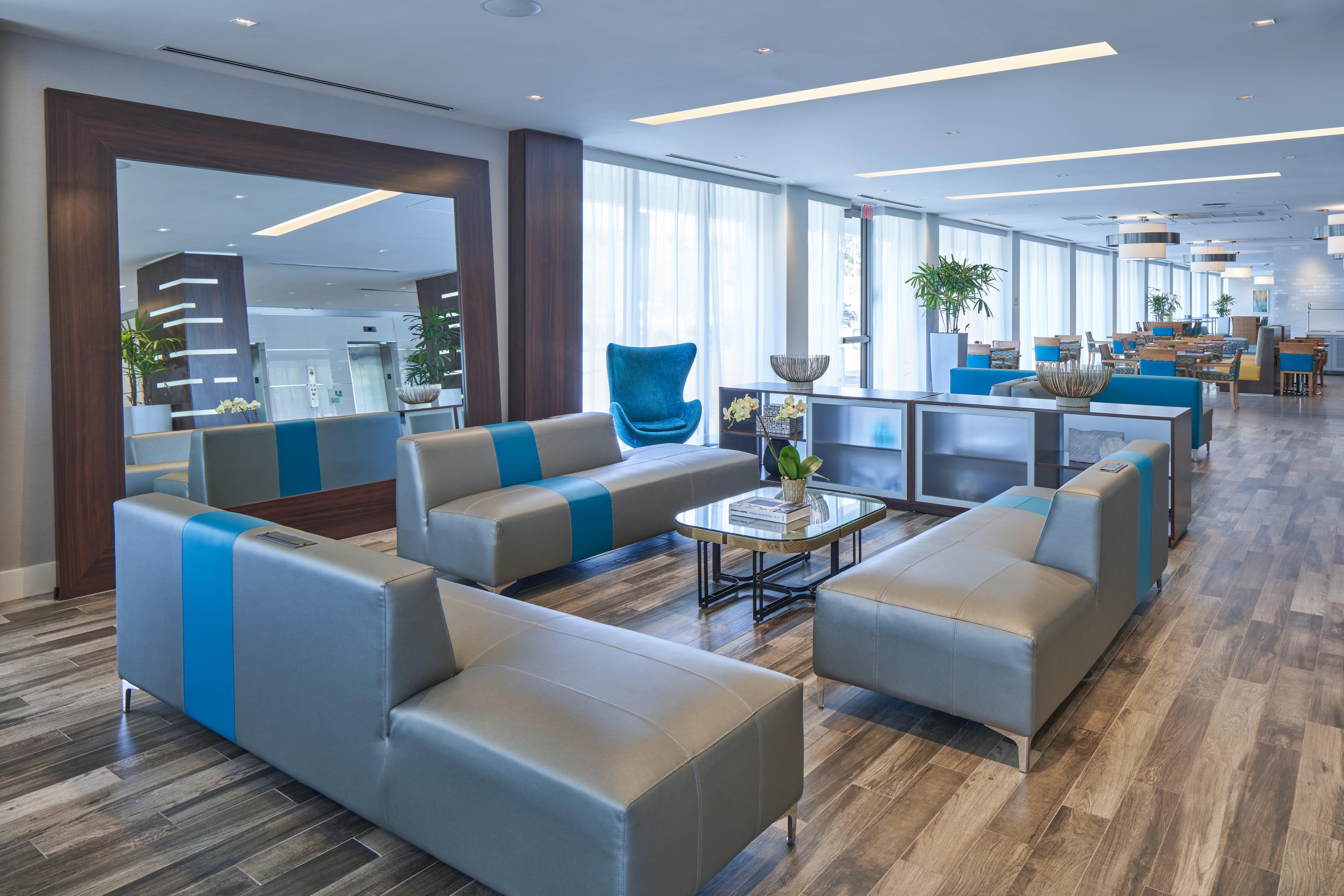Hampton Inn & Suites Miami Airport South/Blue Lagoon Екстер'єр фото