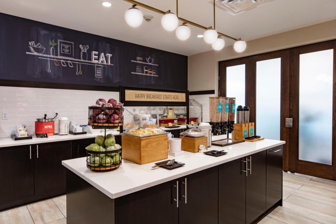 Hampton Inn & Suites Miami Airport South/Blue Lagoon Екстер'єр фото