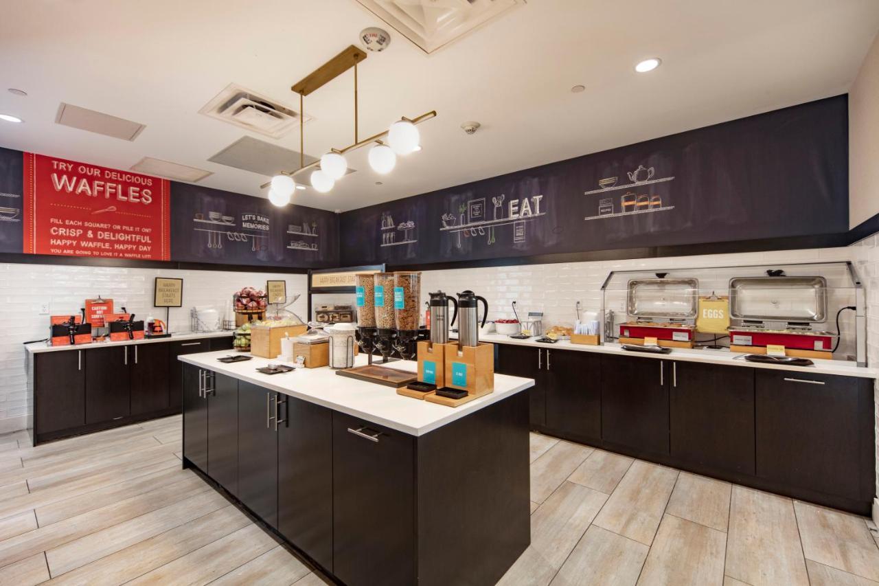 Hampton Inn & Suites Miami Airport South/Blue Lagoon Екстер'єр фото