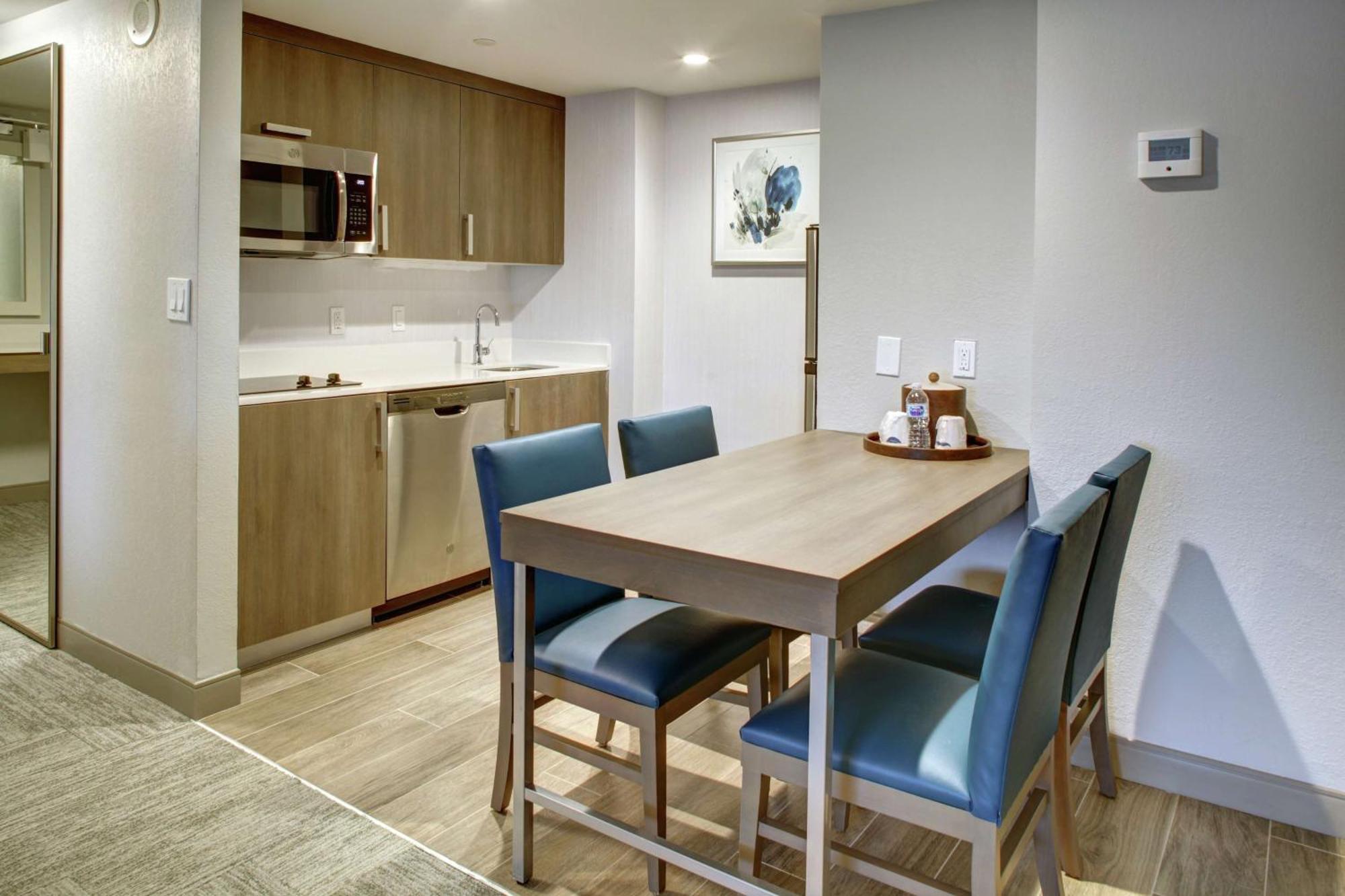 Hampton Inn & Suites Miami Airport South/Blue Lagoon Екстер'єр фото